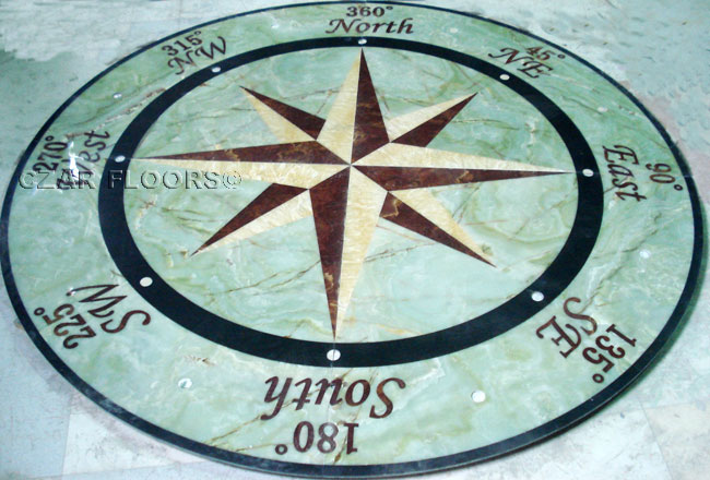 458: Green Onyx Compass medallion 10 feet across