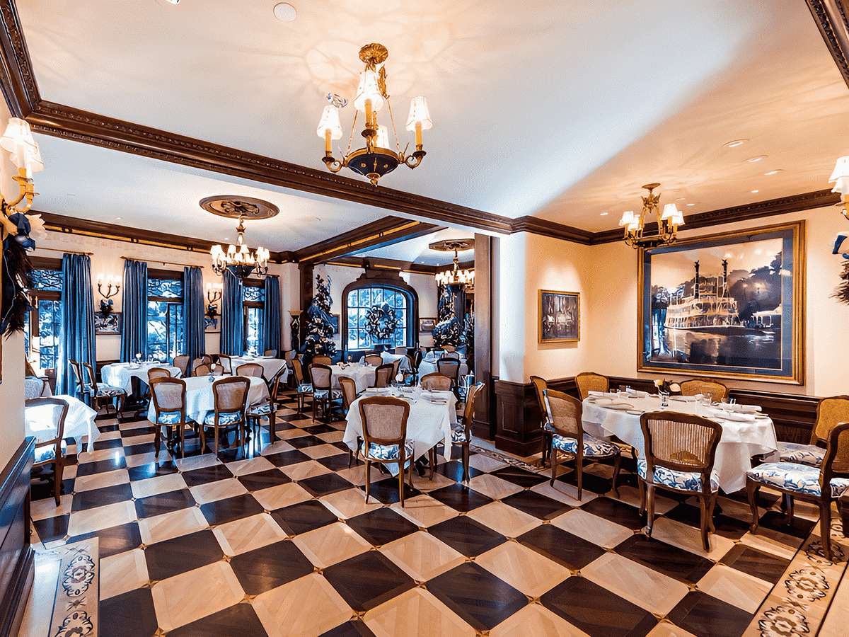 Disneylan Club 33 Diner wood floors