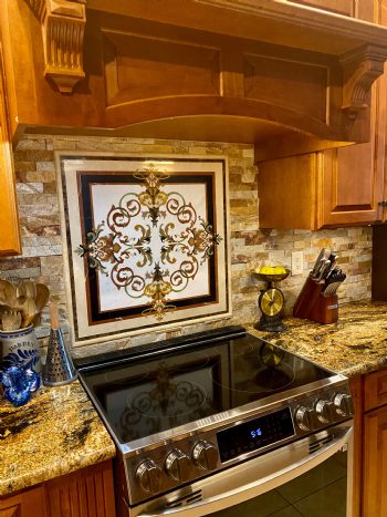 ID:726; Garden III marble medallion used for backsplash